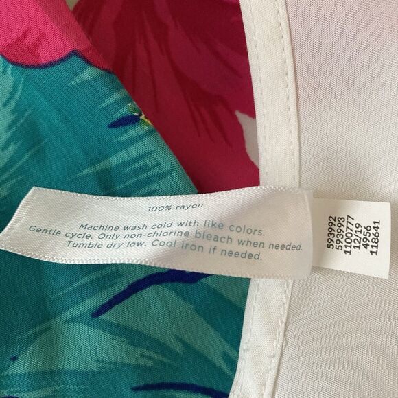 NWOT Swim by Cacique White Multicolored Floral Belted Soft Rayon Coverup 30/32 - Picture 8 of 8